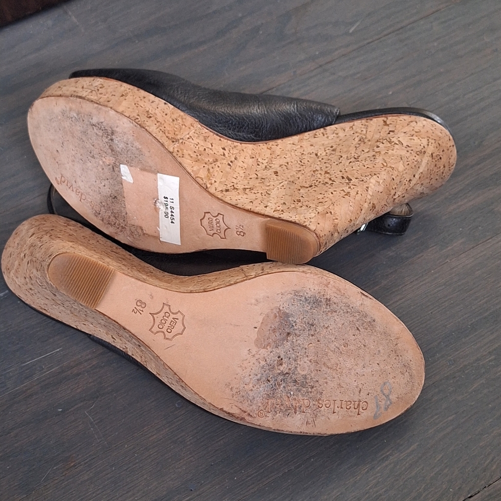 Charles By Charles David Black and Tan Wedge Shoes 8.5 - Picture 9 of 11